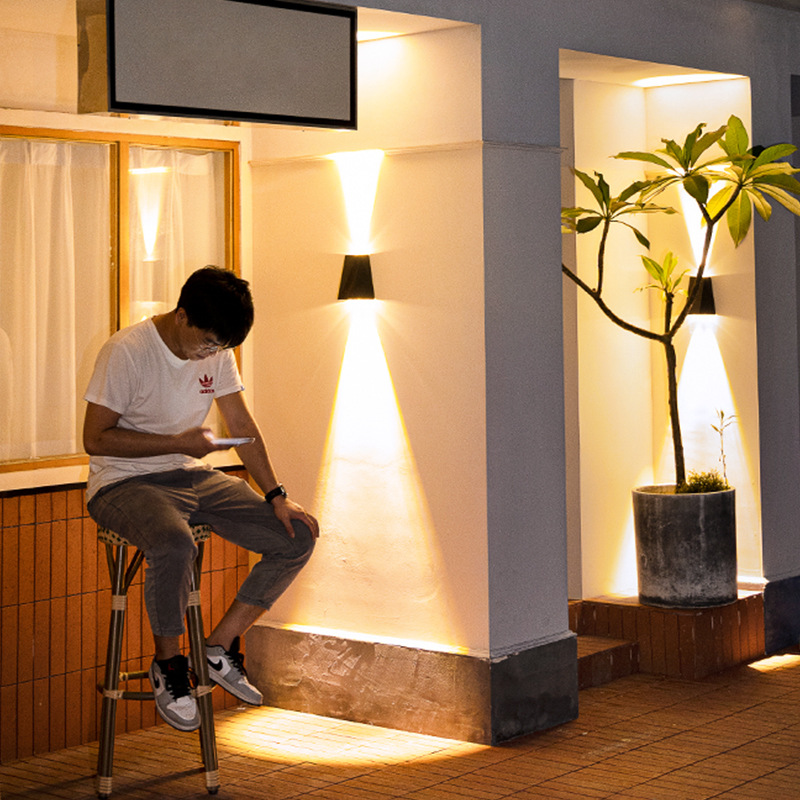 Avtoit | Modern LED outdoor wall light with up & down light – Waterproof wall lamp for house facade and entrance area