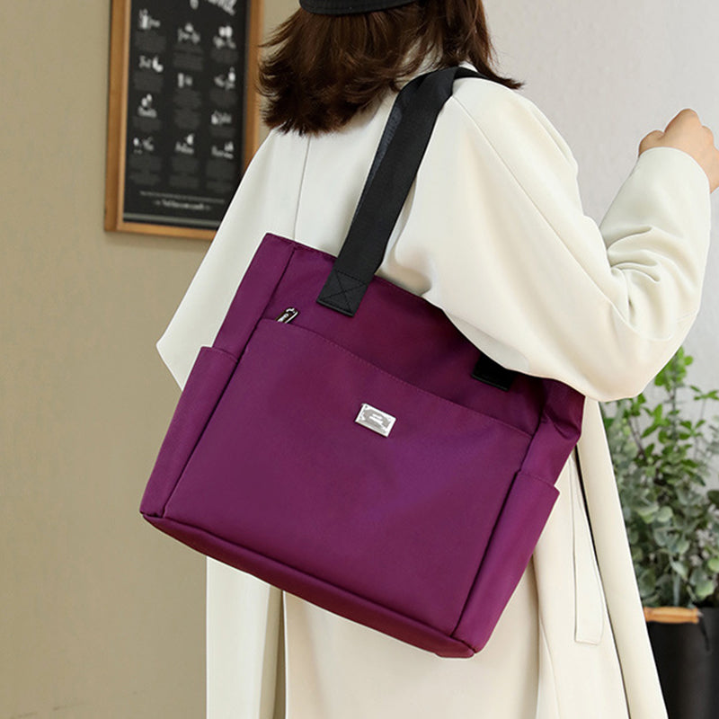 Avtoit | Lightweight Waterproof Nylon Shoulder Bag