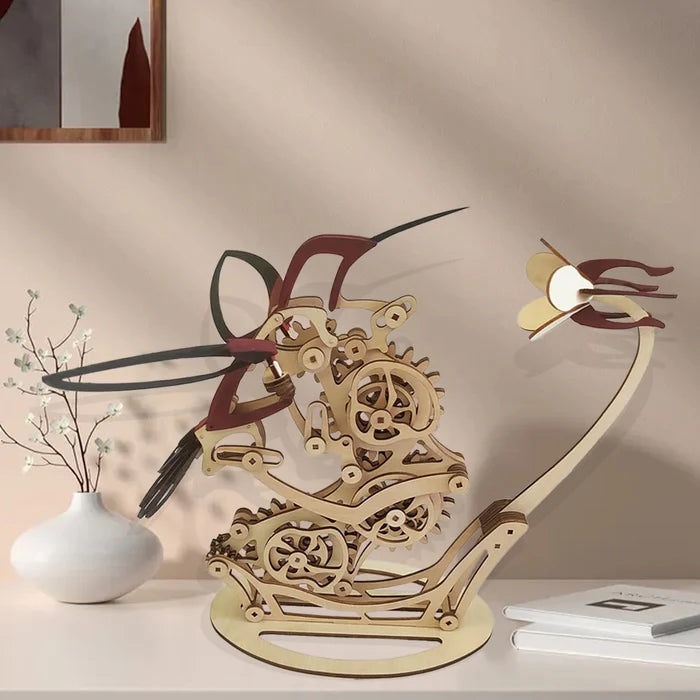 Avtoit | Wood kinetic hummingbird sculpture