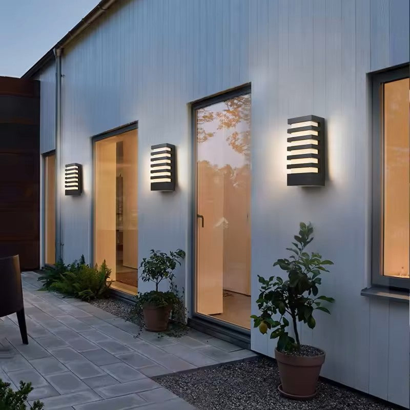 Avtoit | LumaEdge | LED Wall Light – Weatherproof