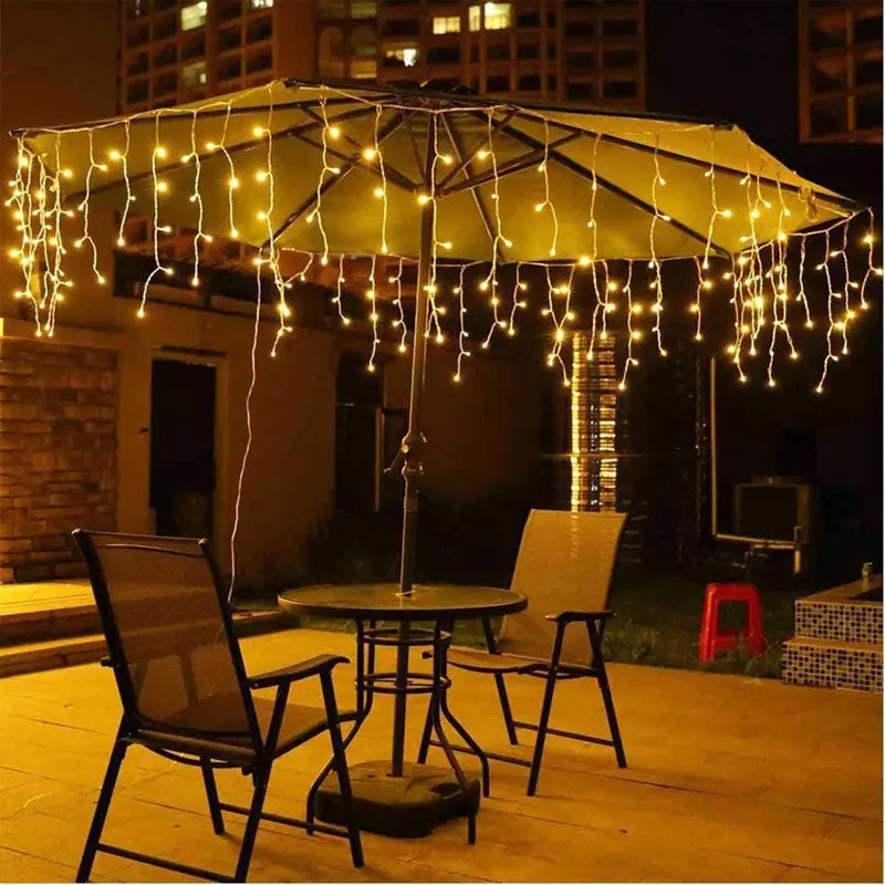 Avtoit | Quntis 10m 300 LED Solar String Lights – IP44 Waterproof Outdoor Garden & Patio Christmas Waterfall Icicle Lights for Holiday & Party Decoration