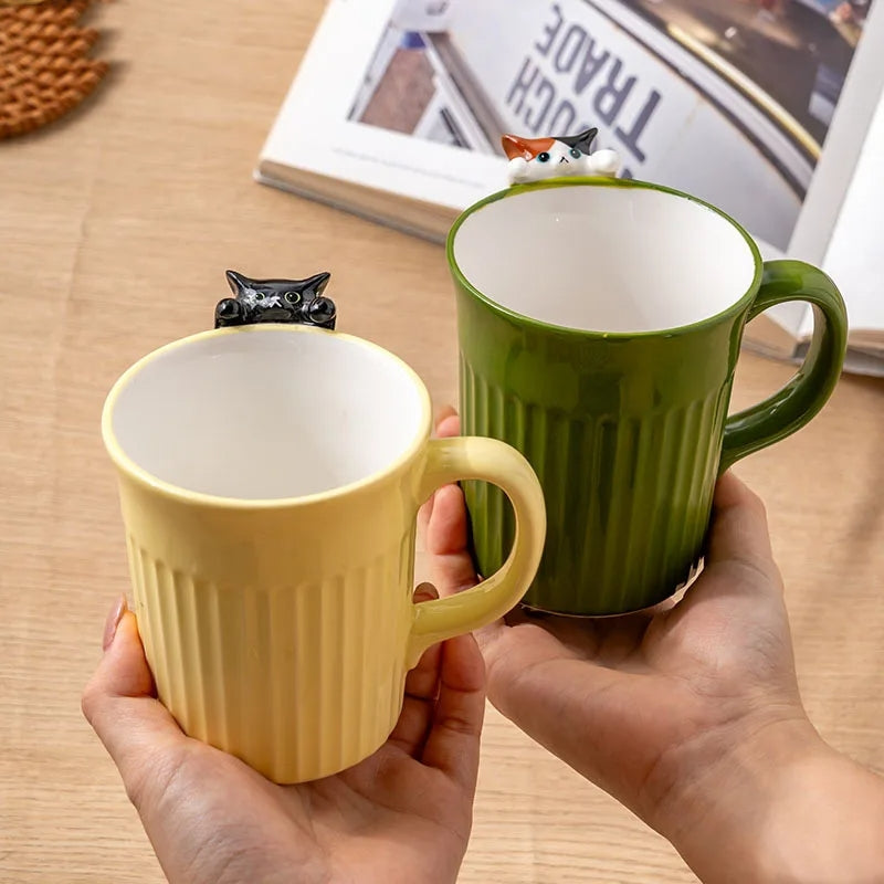 Ceramic Coffee Mug with Climbing Cat Design