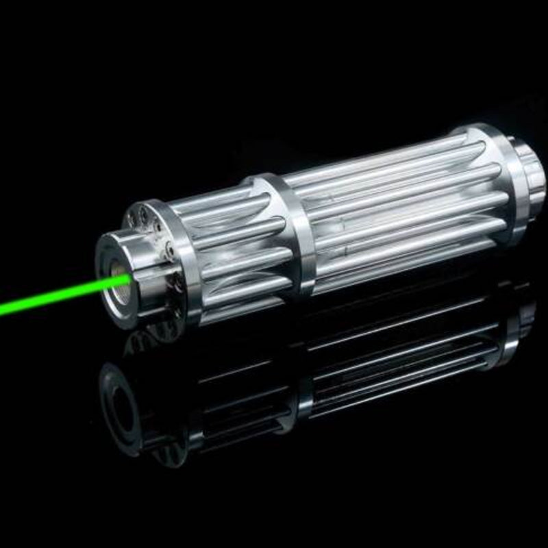 Avtoit | High-Performance Laser Flashlight – Powerful & Adjustable Beam