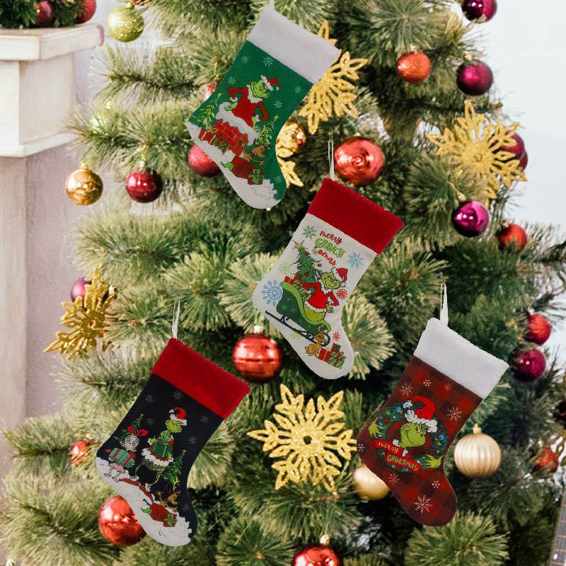 Avtoit | Green Christmas Stockings Christmas Decorations