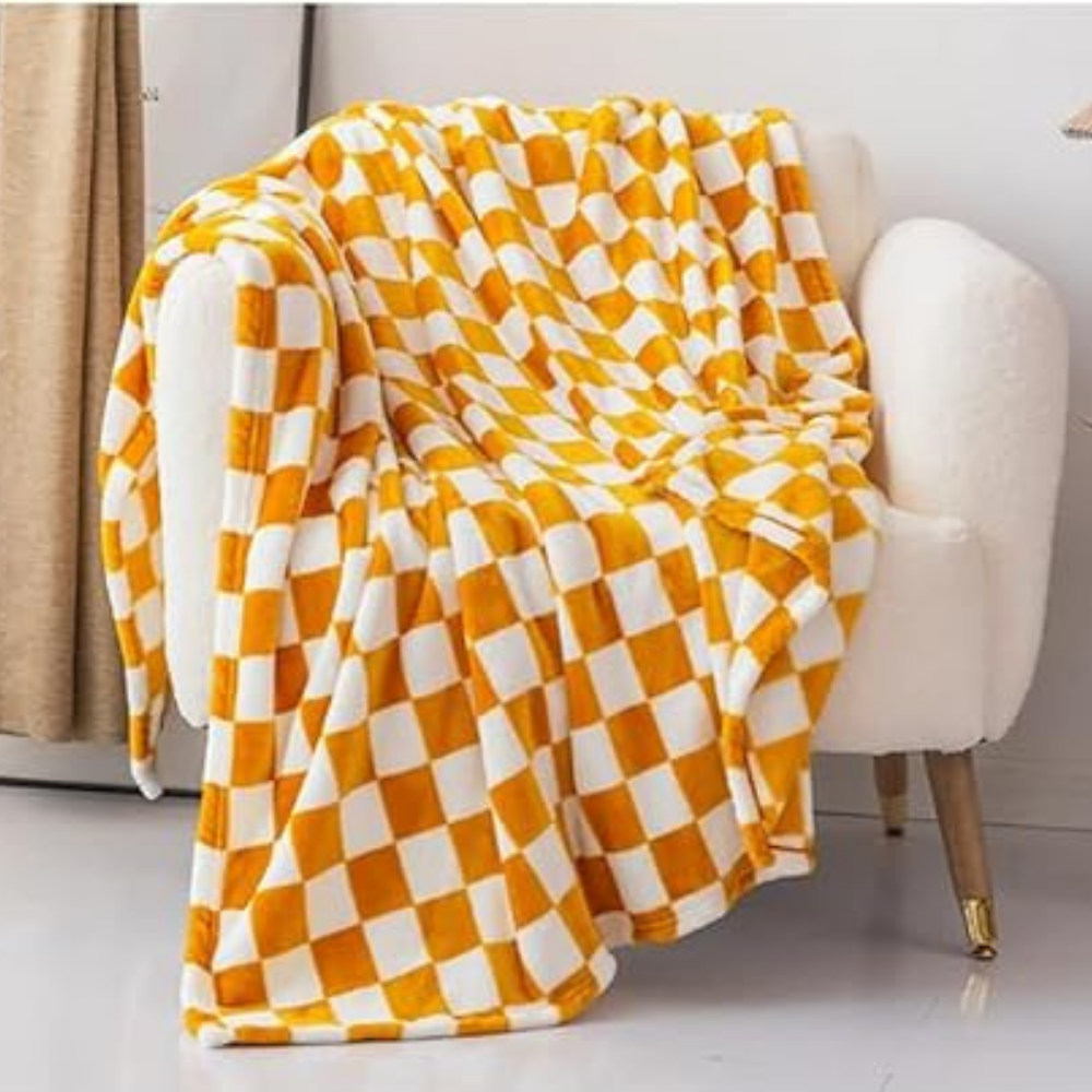 Avtoit | Stylish blanket in checkered pattern for your home