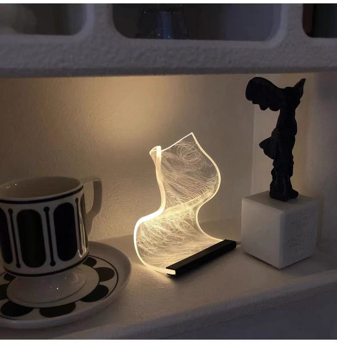 Avtoit | Luminary Artsy LED Table Lamp