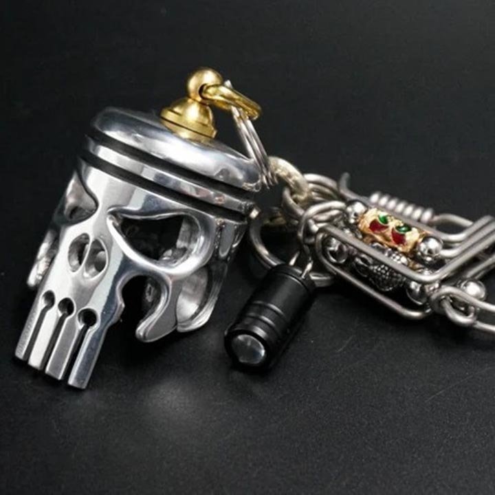 Avtoit | Piston art skull keychain [pendant/flashlight/bottle opener]