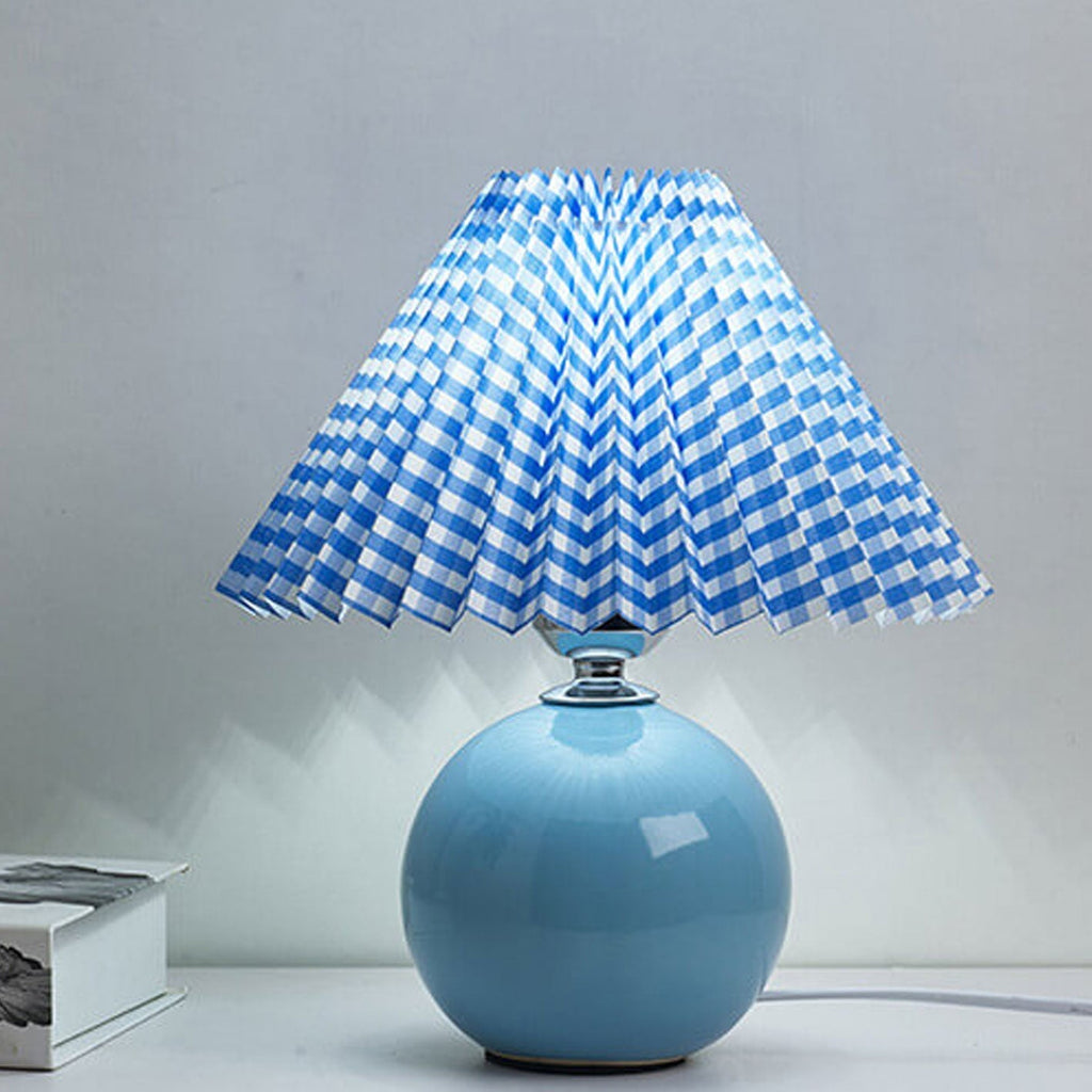 Avtoit | Nordic minimalist 1-light table lamp made of ceramic with pleats