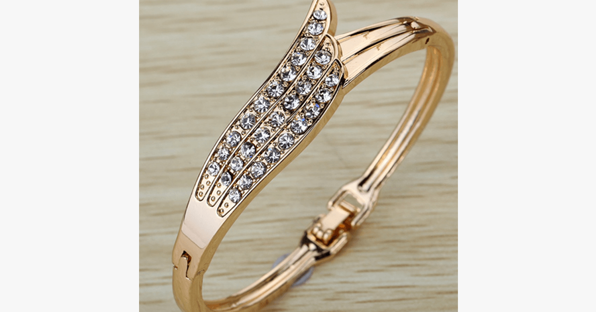 Avtoit | Angel Wing Bracelet - Perfect for special occasions