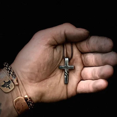 Avtoit | Handcrafted - Cross Necklace