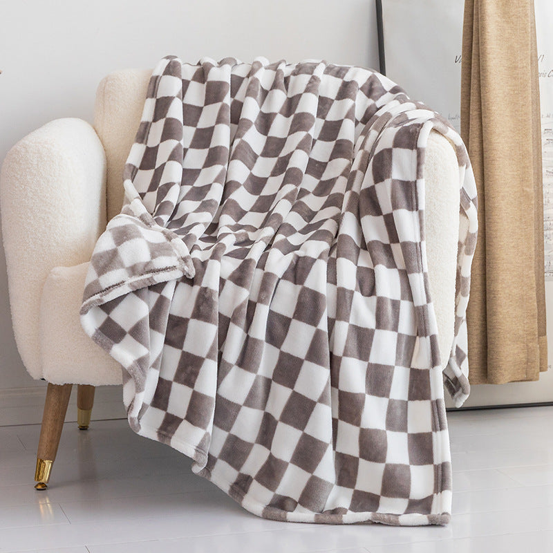 Avtoit | Stylish blanket in checkered pattern for your home