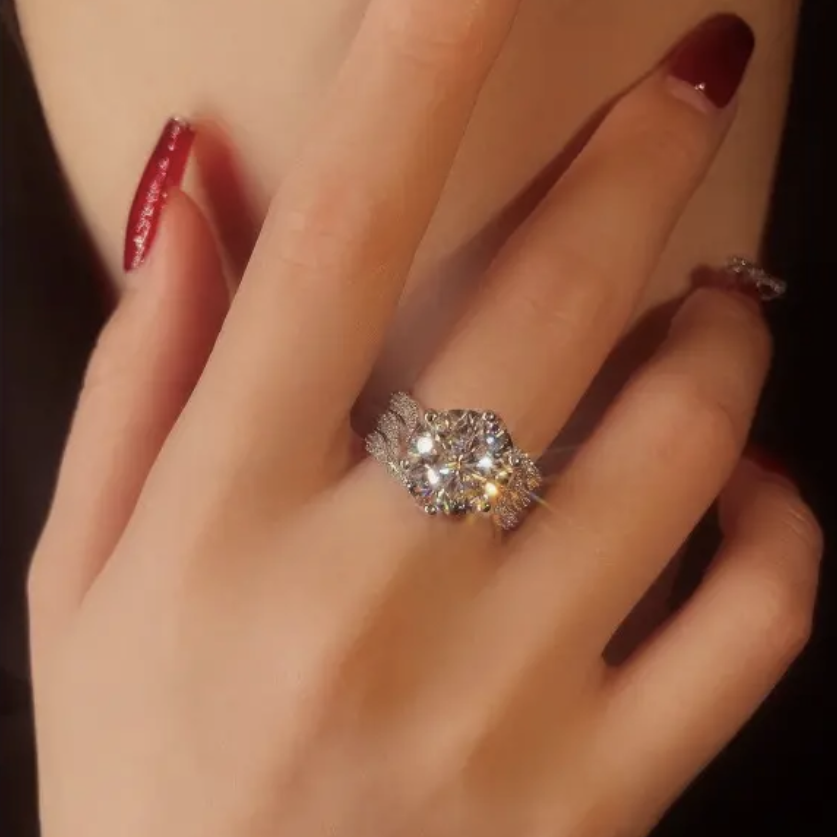 Avtoit | 3-Carat Super Flash Moissanite Ring