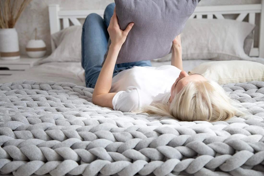Avtoit | Chunky Knit Blanket