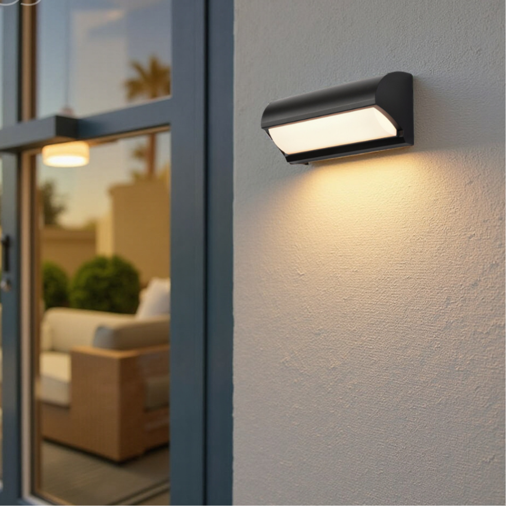 Avtoit | Modern Black Outdoor LED Wall Light – Weatherproof Warm Lighting for Garden, Patio & Entryways