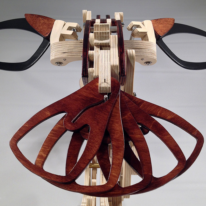 Avtoit | Wood Kinetic Hummingbird Sculpture