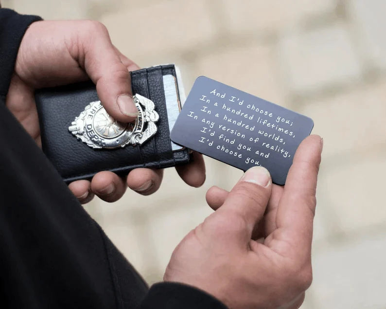 Avtoit | Anniversary gifts for couples, long-distance use wallet card for him