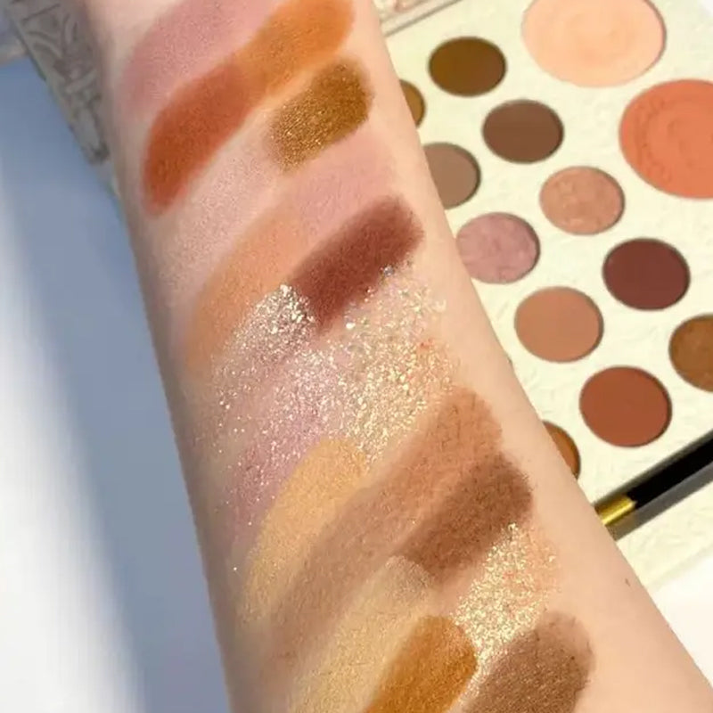 Avtoit | Unwavering Oath Eyeshadow Palette