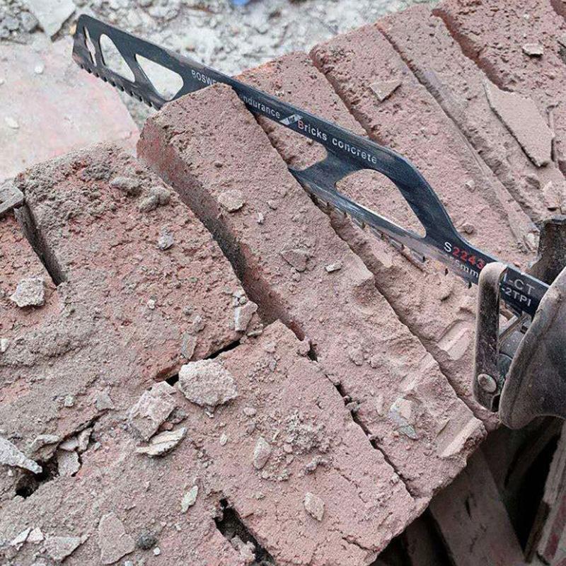 Avtoit | Hard metal saw blade for cutting wood