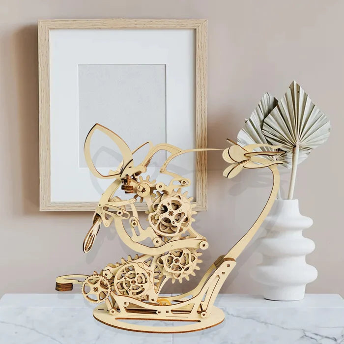 Avtoit | Wood kinetic hummingbird sculpture