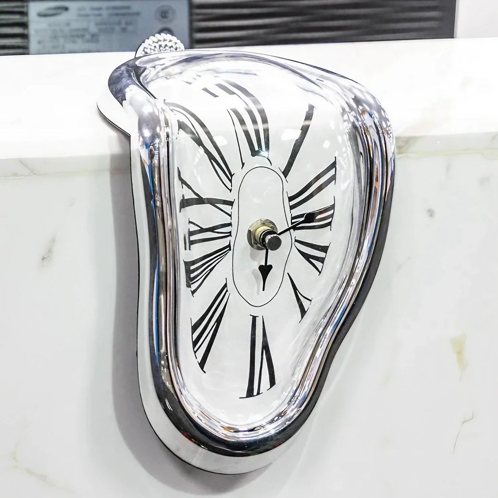 Avtoit | Melting Time Warp Clock