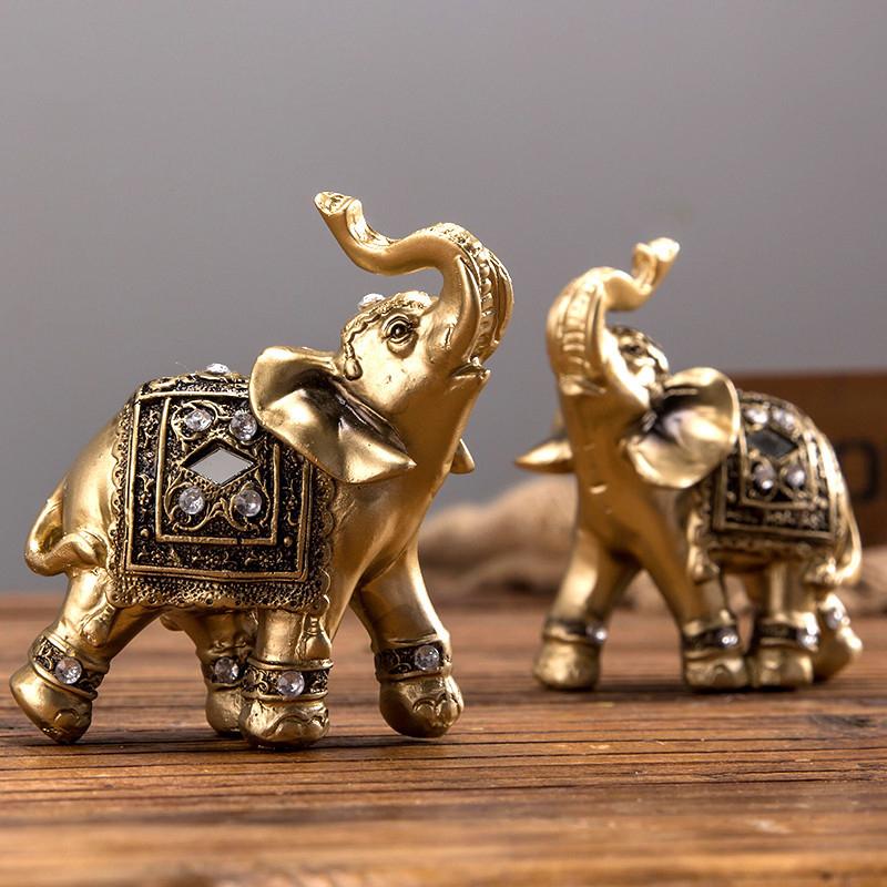 Avtoit | Golden Elephant Statue