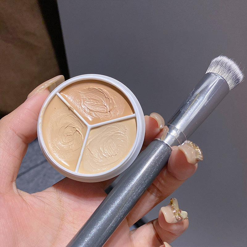 Avtoit | Tri-Color Concealer Palette for Acne Spots and Dark Circles