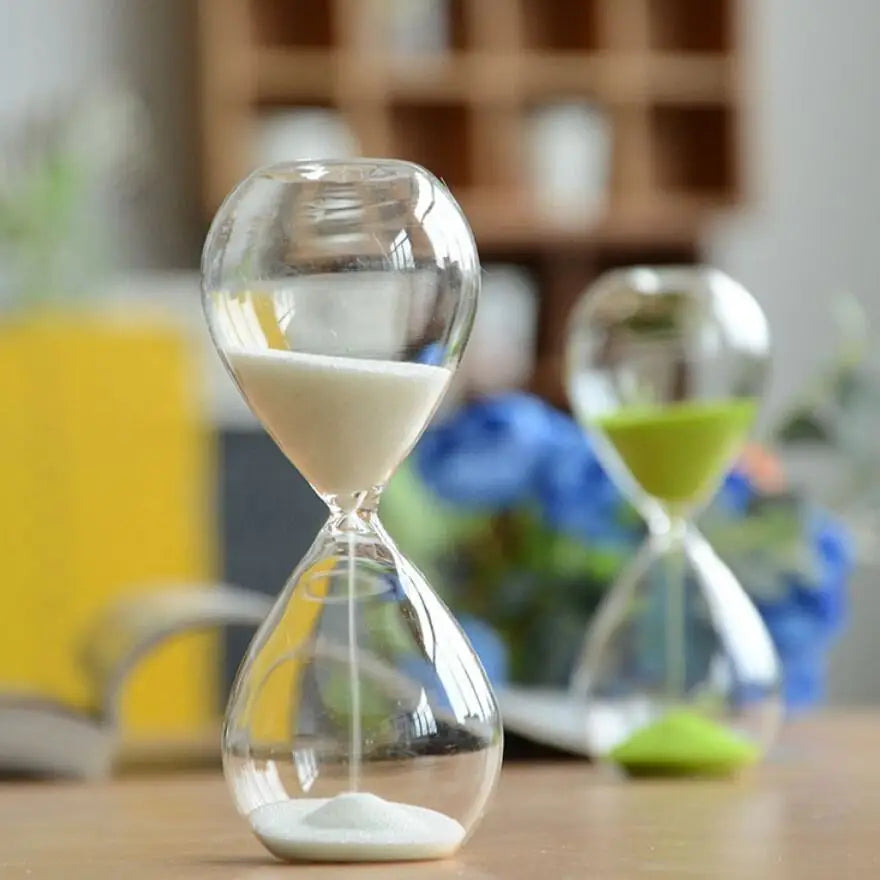 Avtoit | Creative transparent hourglass made of glass