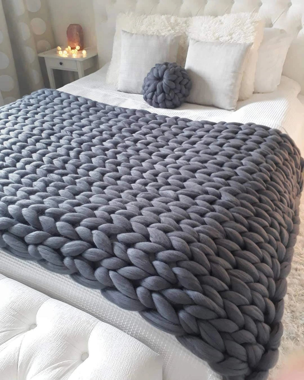 Avtoit | Chunky Knit Blanket