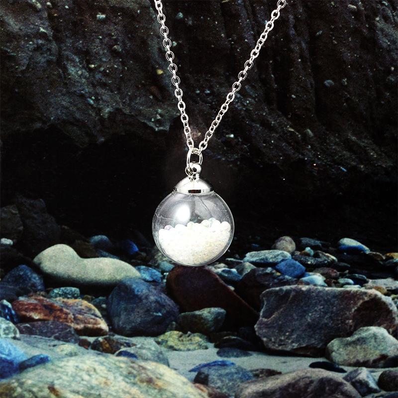 Avtoit | Ball Pendant Necklace