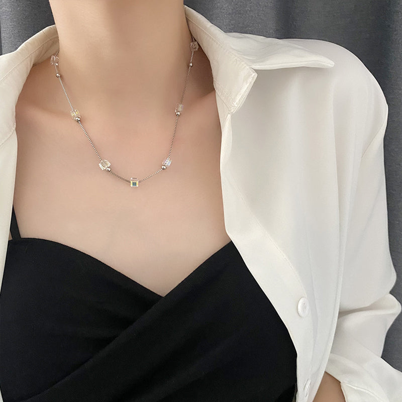Avtoit | Niche Design Crystal Bead Necklace