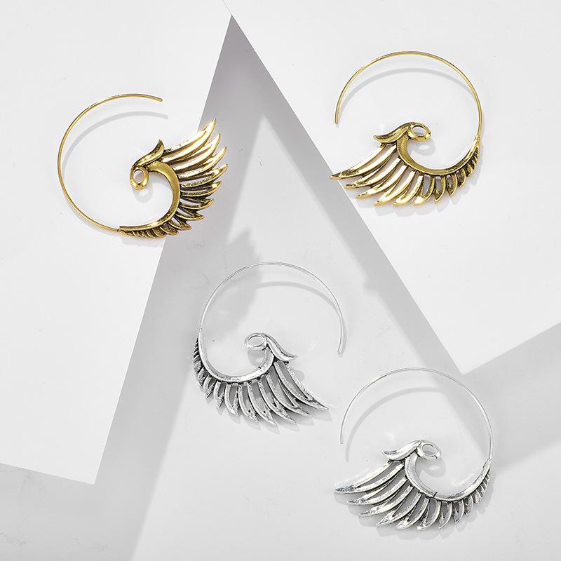 Avtoit | Vintage Peacock Tassel Earrings