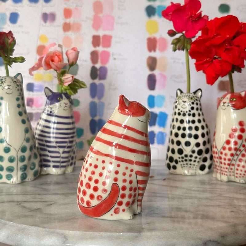 Avtoit | Dotted Cat Vase