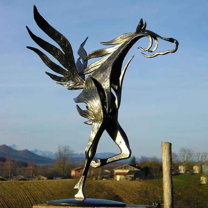 Avtoit | Horse sculpture decoration