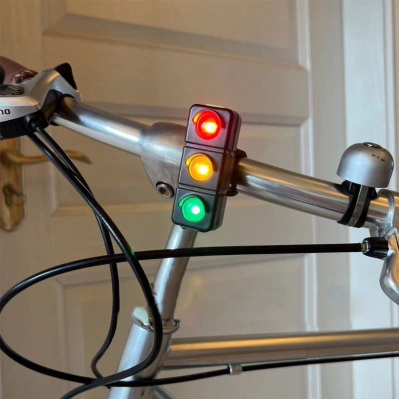 Avtoit | USB-rechargeable three-color bicycle light
