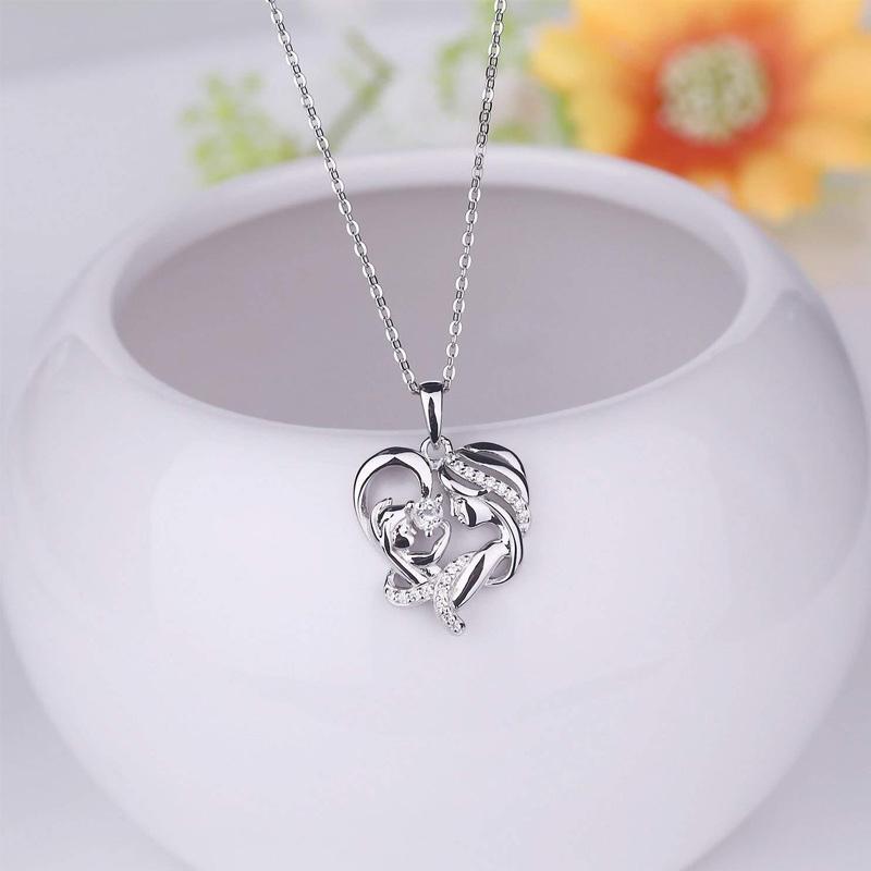 Avtoit | In Her Arms Necklace
