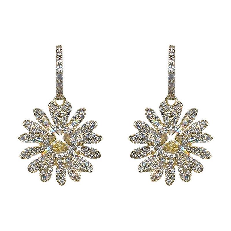 Avtoit | Vintage Flower Pendant Earrings