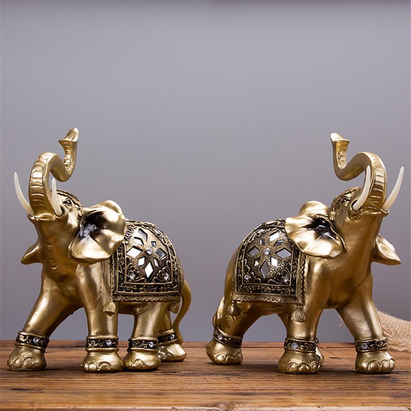 Avtoit | Golden Elephant Statue