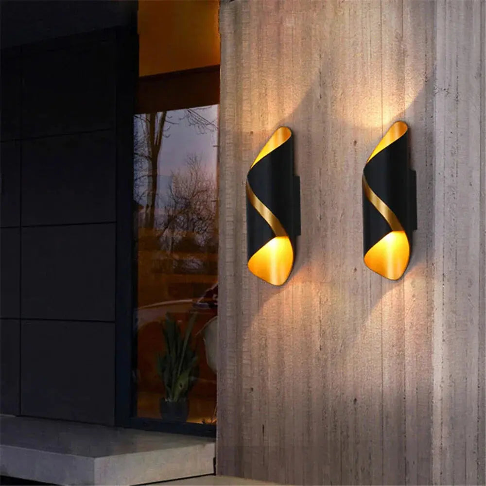 Avtoit | VividAura – Sleek LED Wall Light for Stylish Outdoor Spaces