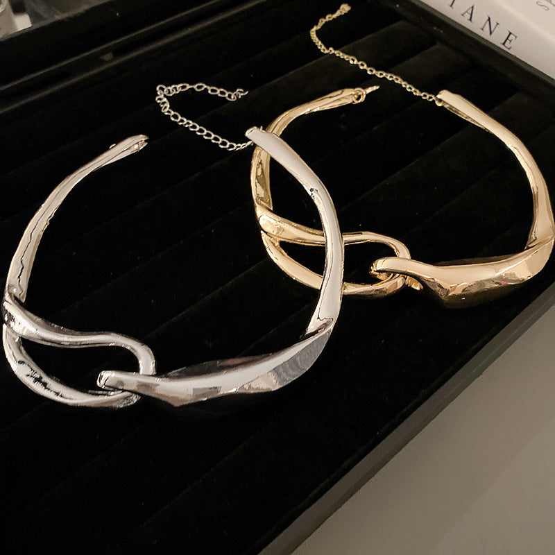 Avtoit | Fluid Charm Necklace