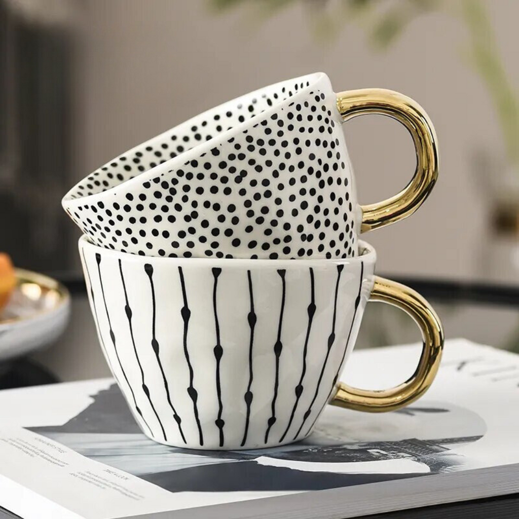 Avtoit | GeoMug Designer Bags & Cups | Stylish Ceramics | Modern Geometric Patterns