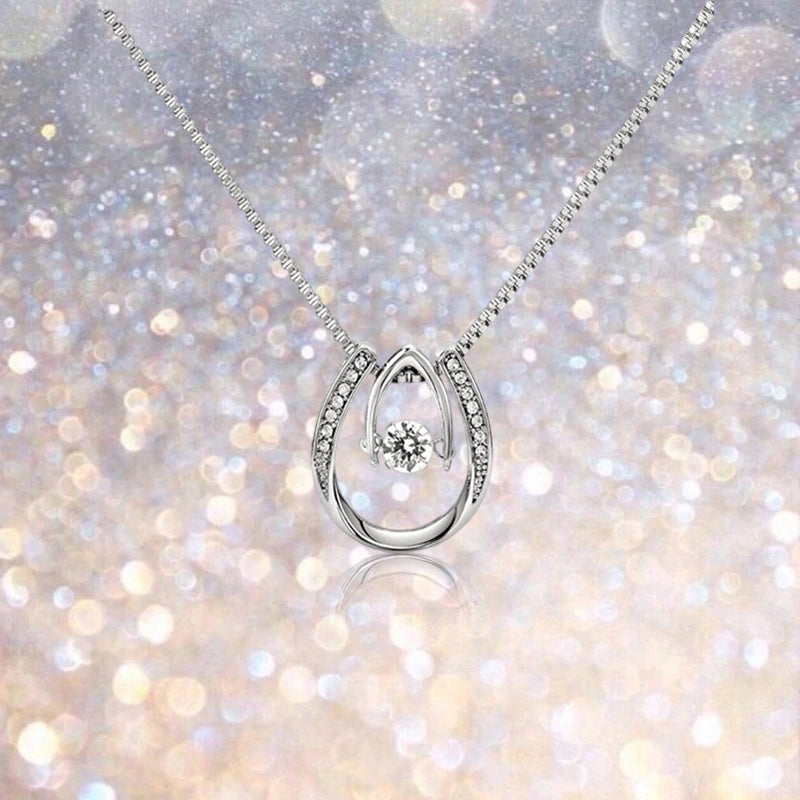 Avtoit | Horseshoe Necklace