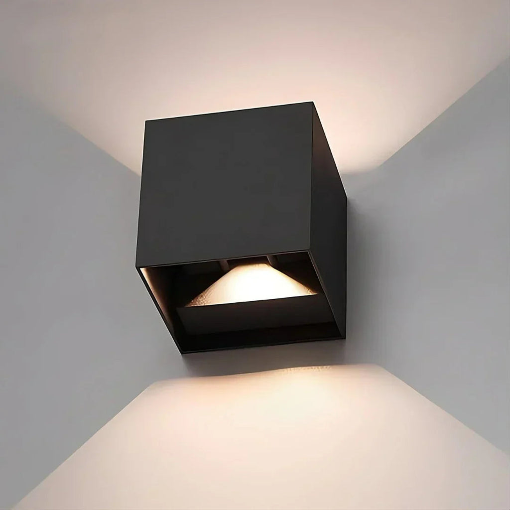 Avtoit | Luxe Wireless Rechargeable Wall Light – Motion Sensor & Warm LED Lighting (2700K)