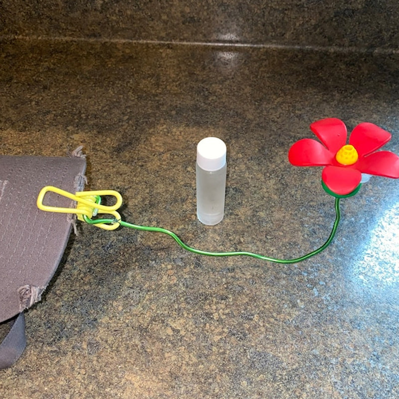 Avtoit | Hat Clip Hummingbird Feeder