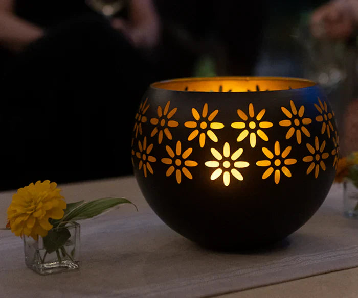 Avtoit | Flower Pattern Candle Lamp – Decorative LED Table Lamp for Stylish Lighting