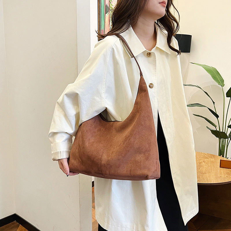 Avtoit | Suede messenger bag with large capacity
