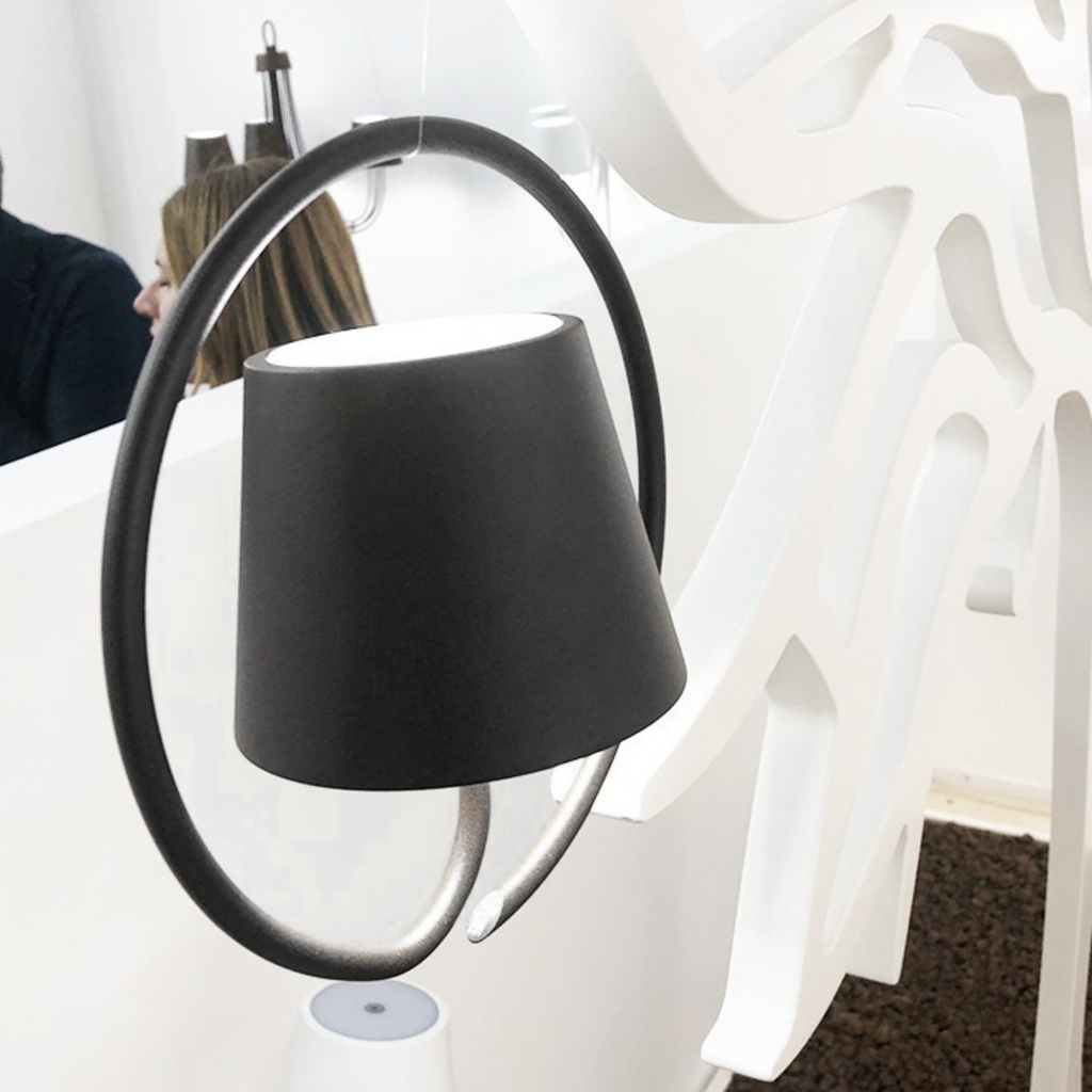 Avtoit | Emptyoo - Stylish Pendant Light for a Modern Interior