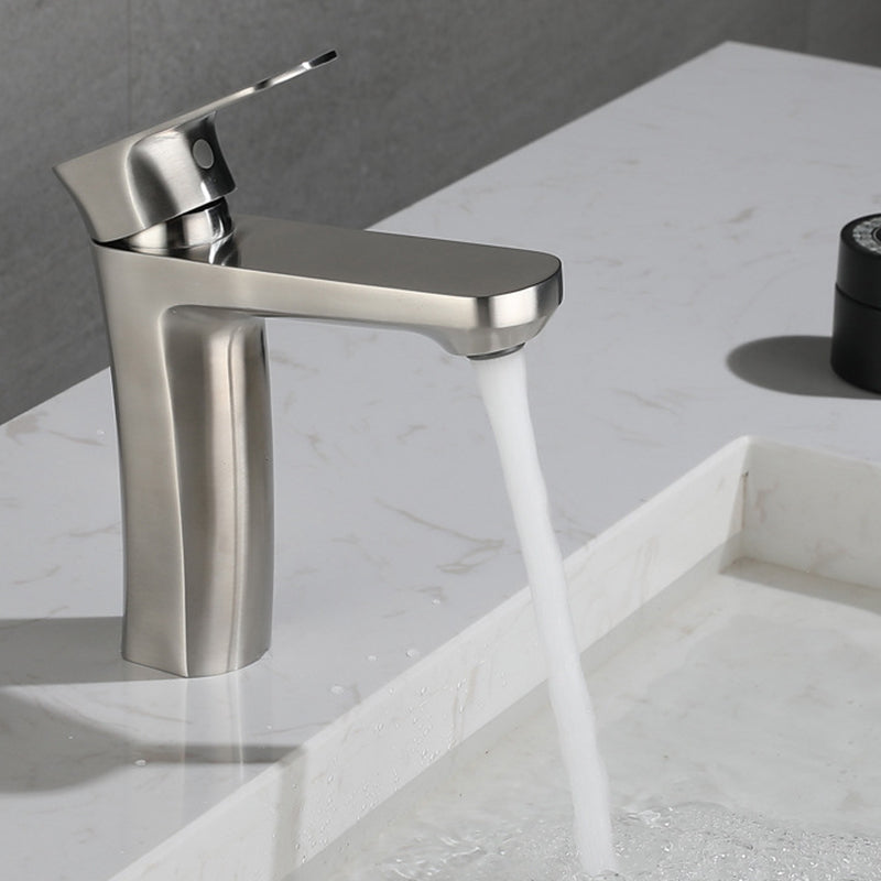 Avtoit | Square 1-Handle Basin Faucet 1 Hole Basin Faucet