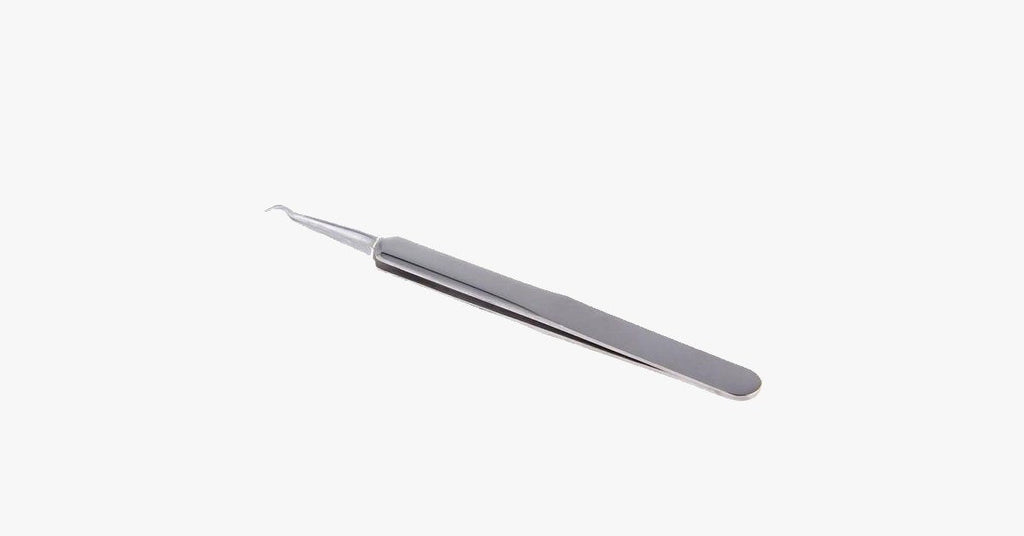 Avtoit | Safe use of blackhead remover tweezers - Provides precise grip on the blackheads without damaging the skin