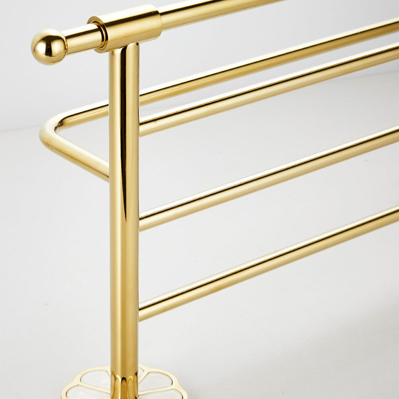 Avtoit | Metal Simple Bathroom Accessories as a Single Piece or in a Set in Gold