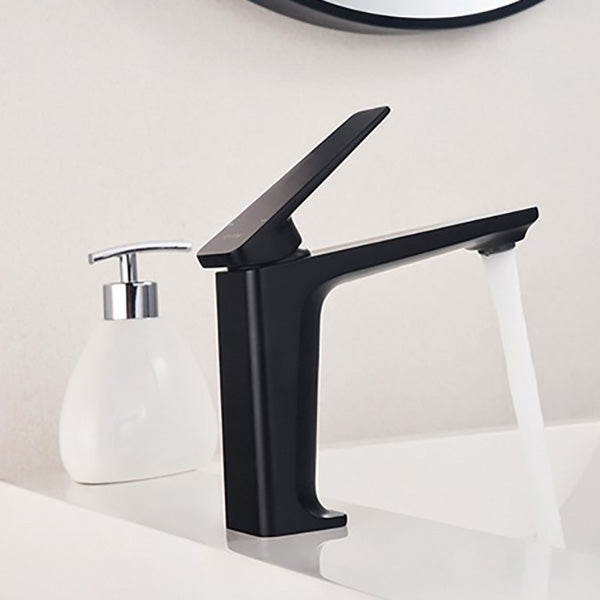 Avtoit | Glam Copper Vessel Faucet Lever Handles Low Arc Vessel Faucet for Bathroom
